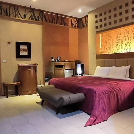 צ'יאיי סיטי Shantis Motel מראה חיצוני תמונה